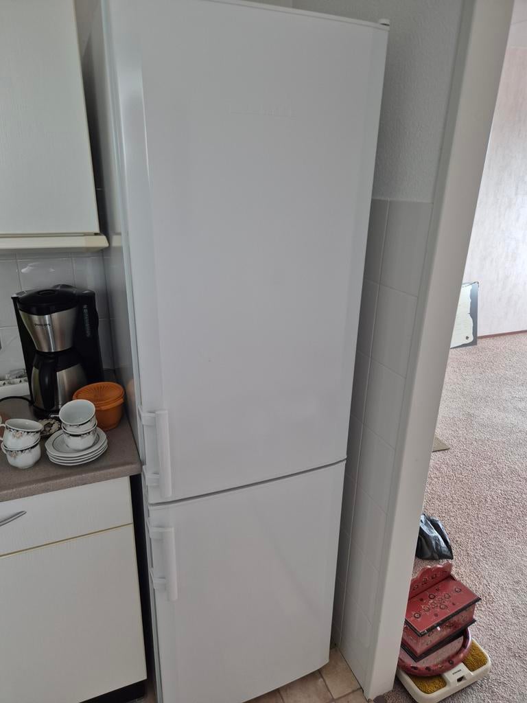 Koelvries combinatie Liebherr, Ophalen, Gebruikt, 200 liter of meer, Met aparte vriezer