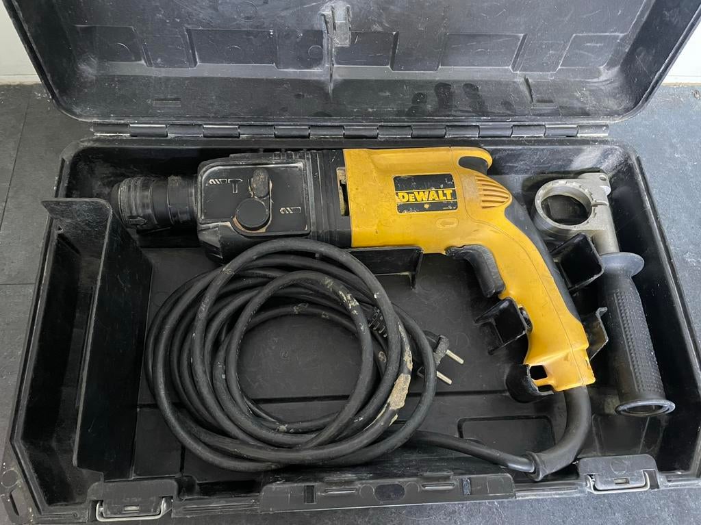 Dewalt  klopboormachine  600w, Ophalen, Gebruikt, Boormachine