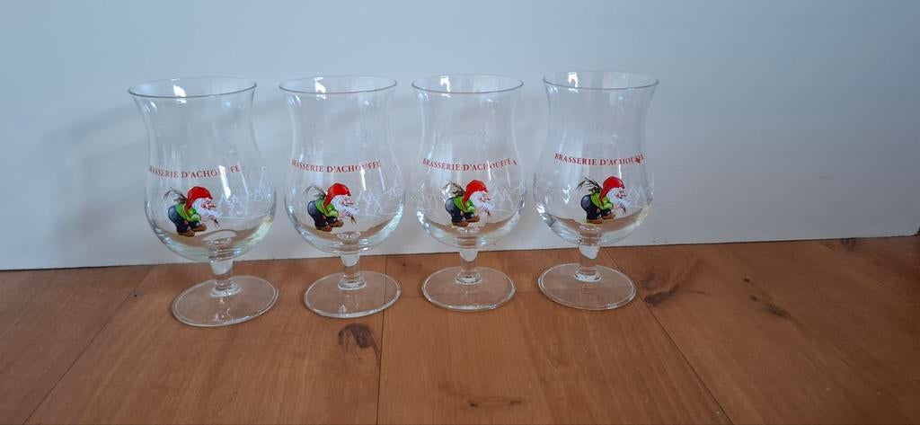 Bijna gratis, La chouffe glazen verschillende soorten, Ophalen of Verzenden, Zo goed als nieuw, Glas of Glazen, Overige merken
