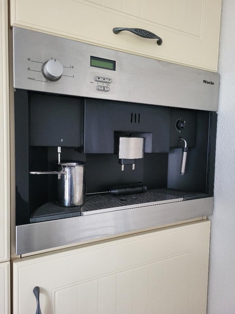 Inbouw koffiezetapparaat, Witgoed en Apparatuur, Koffiezetapparaten, Ophalen, Zo goed als nieuw, Koffiemachine