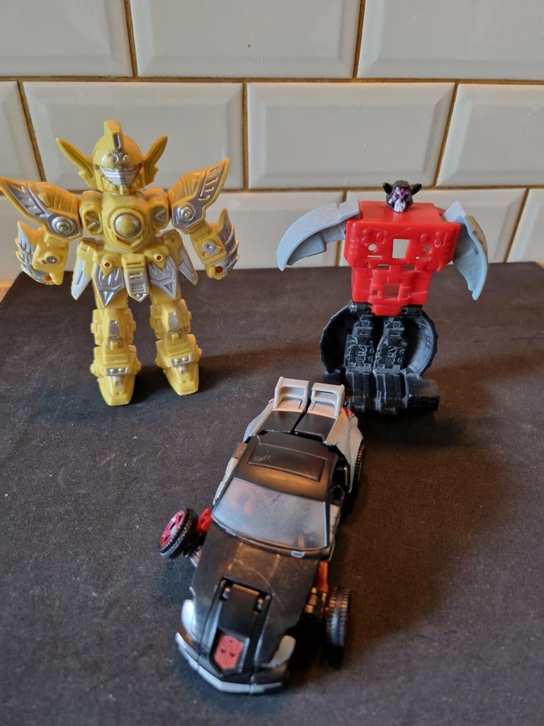 Transformers: 1 metalen, 2 plastic figuren, Overige generaties, Ophalen of Verzenden, Gebruikt, Overige rassen