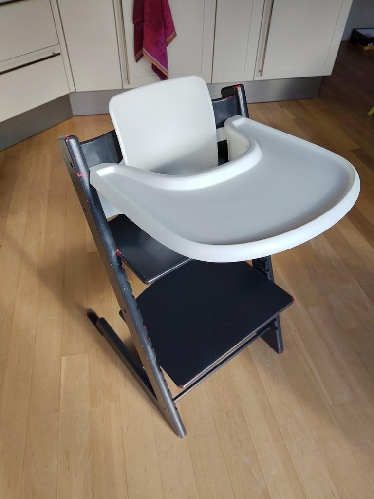 Stokke Tripp Trapp (nieuw model), Kinderen en Baby's, Kinderstoelen, Ophalen, Gebruikt, Meegroeistoel, Afneembaar eetblad