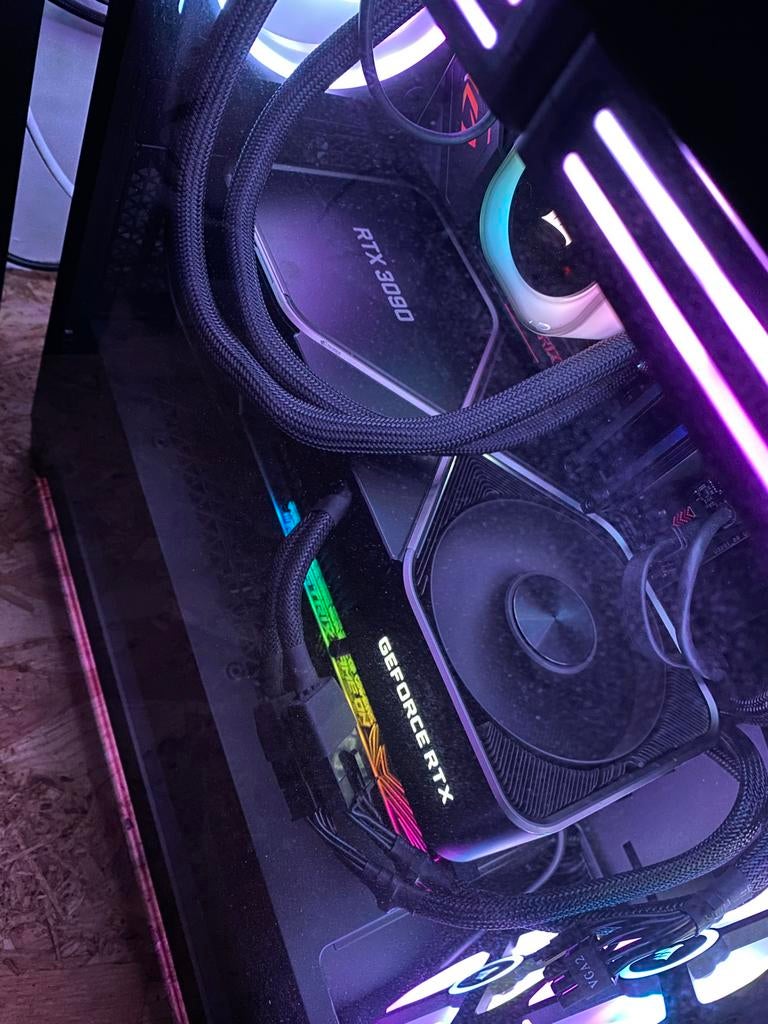 Nvidia Geforce RTX 3090 Founders Edition, Computers en Software, Videokaarten, GDDR6, PCI-Express 4, Ophalen of Verzenden, Zo goed als nieuw