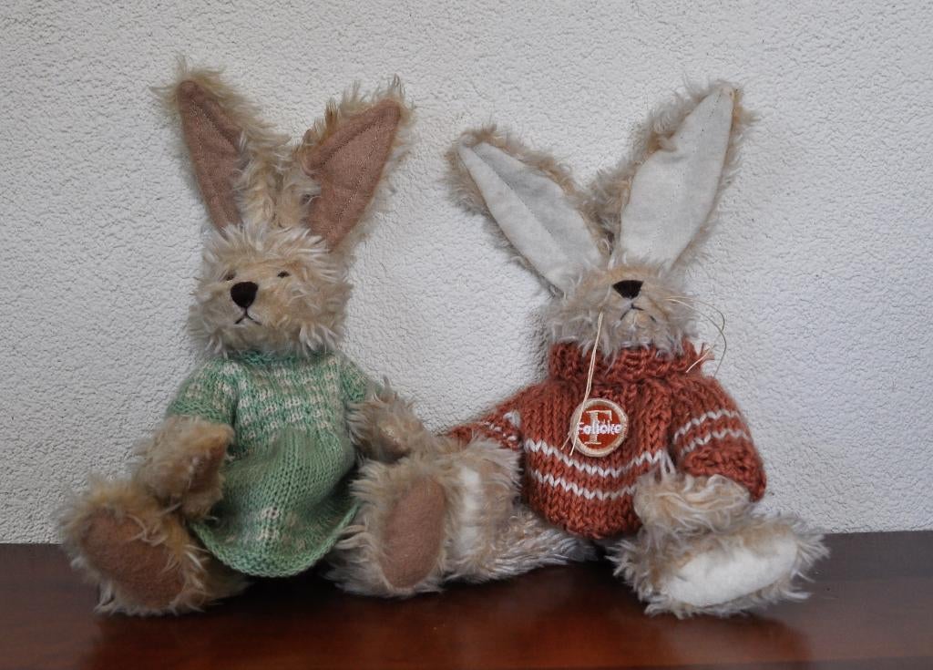 Knuffel Haas Hazen 28 cm, Ophalen of Verzenden, Zo goed als nieuw