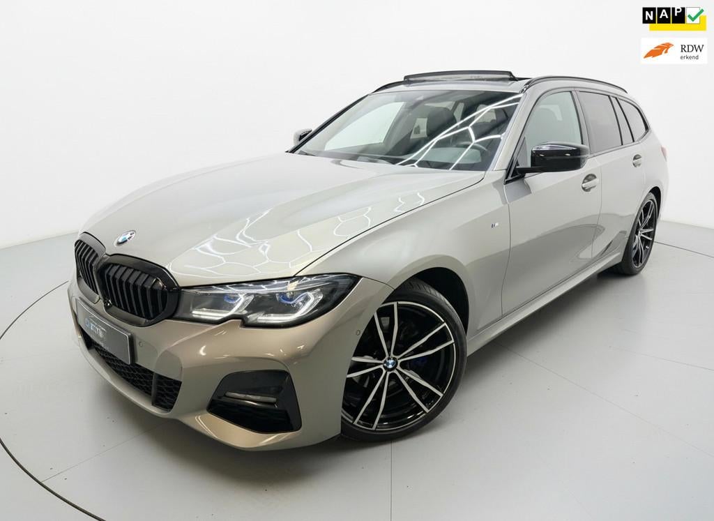 BMW 3-serie Touring 320i M PAKKET LIVE COCKPIT PANO CAMERA, Auto's, BMW, Bedrijf, Te koop, 3-Serie, ABS, Achteruitrijcamera, Airbags