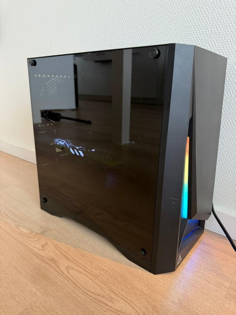 Gaming PC - i5 14600K | RTX 4060 | 32GB DDR5 | Win 11, Zelf gebouwde pc, Virtual Reality, Ophalen of Verzenden, Zo goed als nieuw