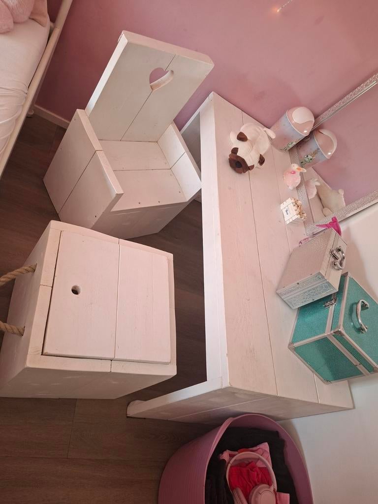 Kinder bureau, Kinderen en Baby's, Kinderkamer | Complete kinderkamers, Ophalen of Verzenden, Jongetje of Meisje