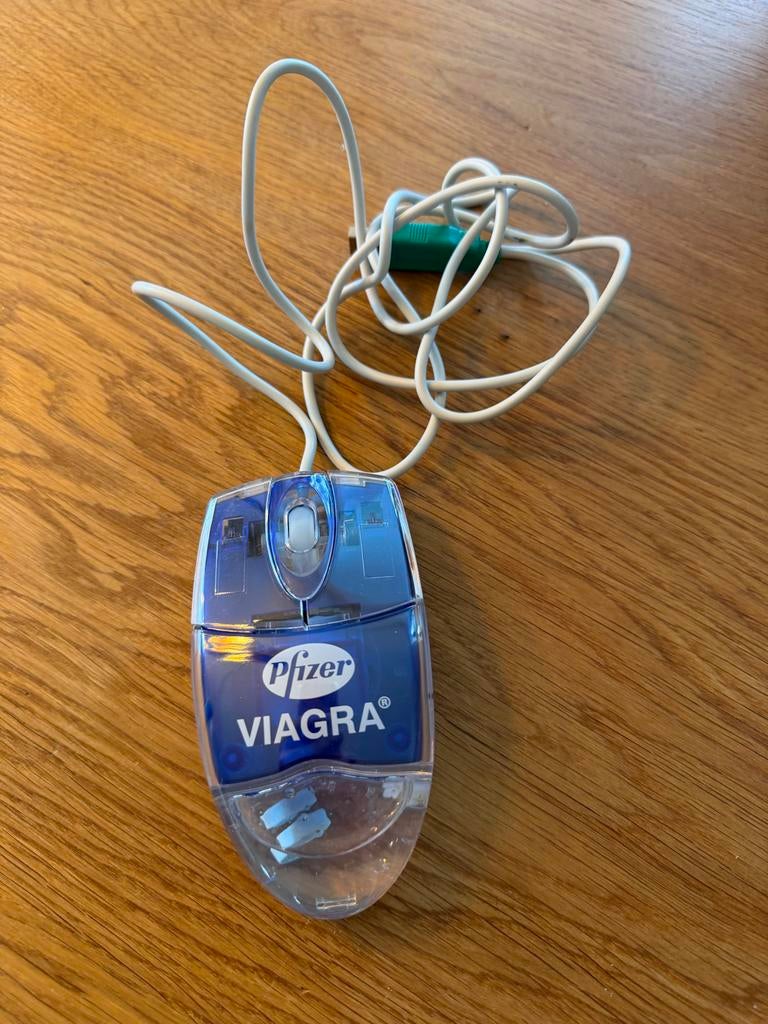 Viagra computermuis - grappig accessoire (werkt niet), Ophalen of Verzenden, Niet werkend, Bedraad, Muis