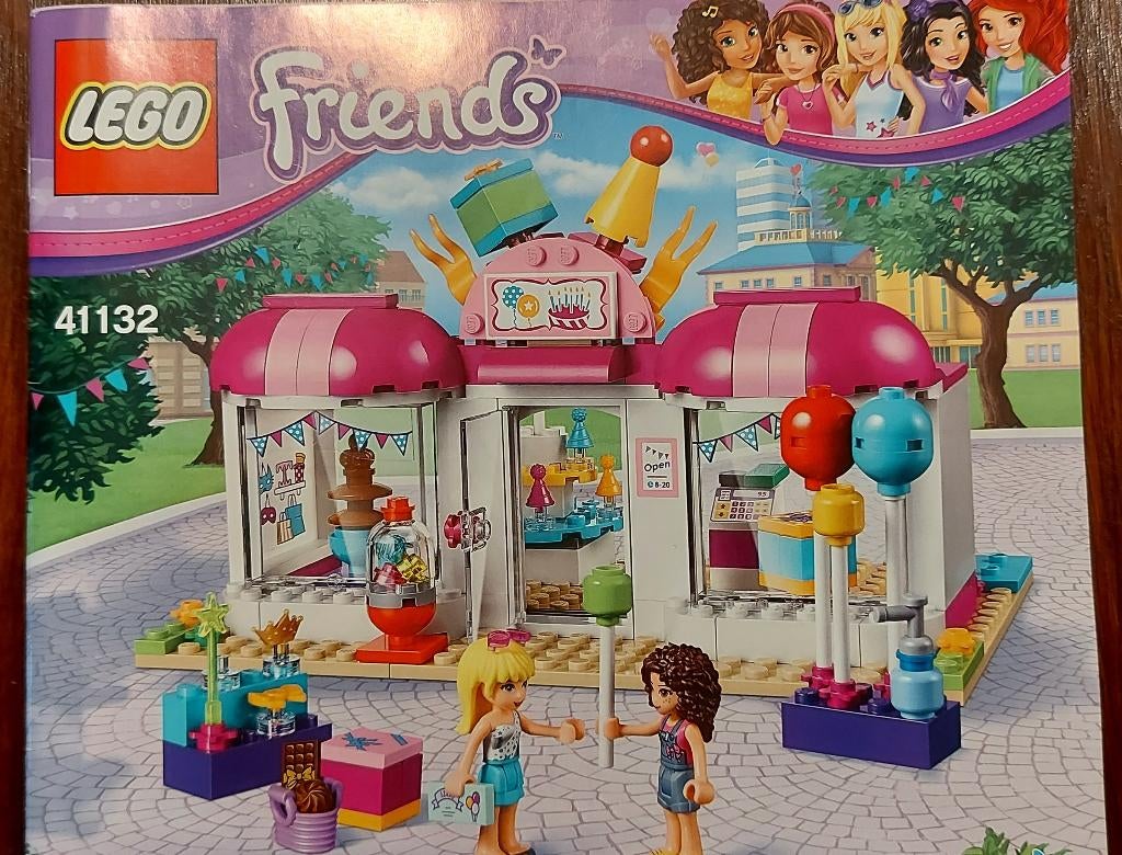 Lego Friends Heartlake feestwinkel - 41132, Ophalen, Zo goed als nieuw, Complete set, Lego