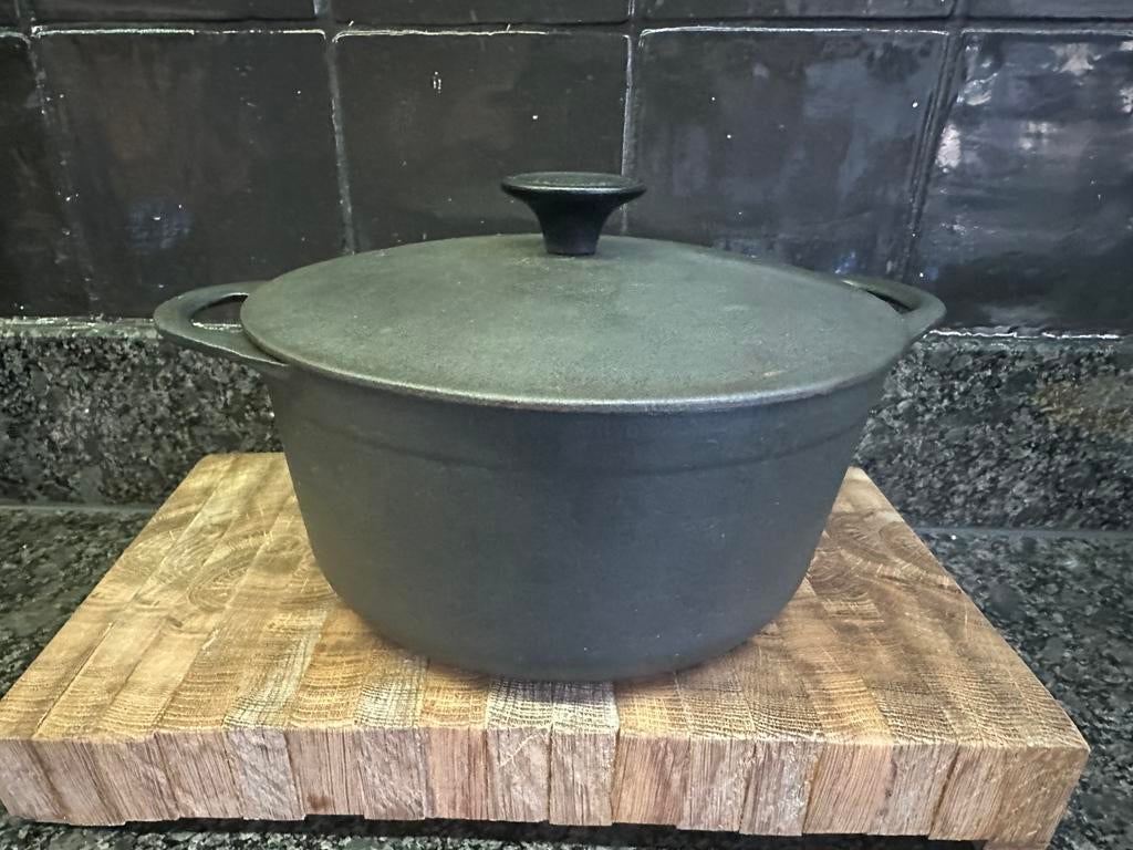 Le Creuset Cousances Gietijzeren Braadpan 20cm, Ophalen of Verzenden, Zo goed als nieuw, Koekenpan of Braadpan, Gietijzer