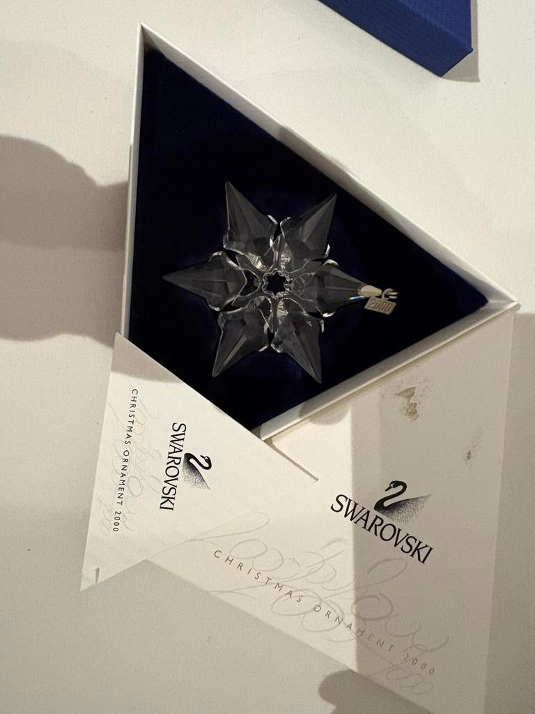 Swarovski Kerst ster 2000, Verzamelen, Swarovski, Ophalen of Verzenden, Zo goed als nieuw, Figuurtje