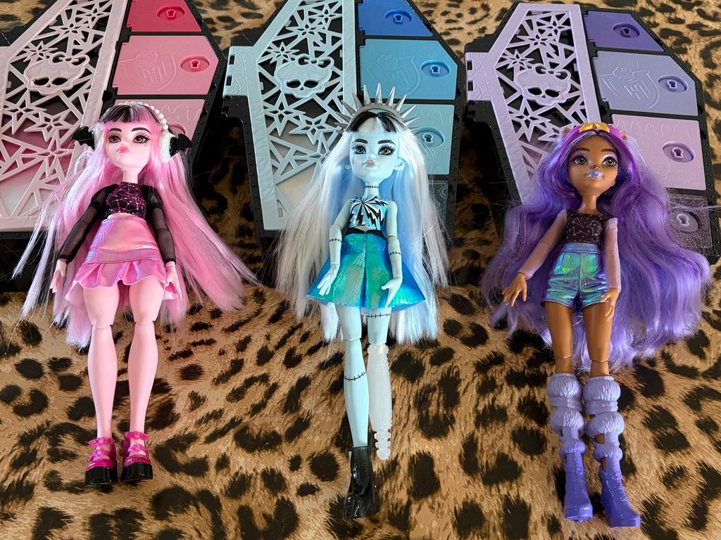 Monster High poppen en modesets - 3 stuks nieuw, Ophalen of Verzenden, Nieuw, Overige typen