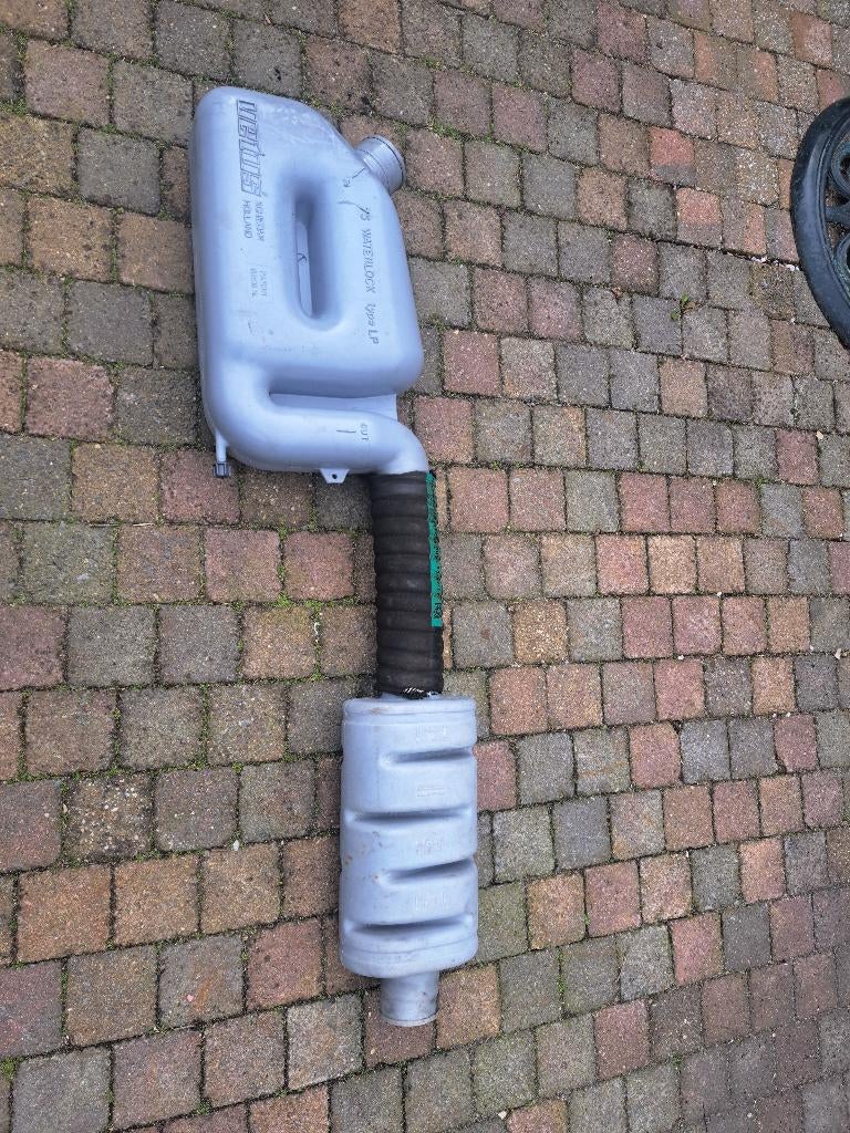 vetus uitlaat, Watersport en Boten, Accessoires en Onderhoud, Ophalen of Verzenden, Gebruikt, Motor en Techniek