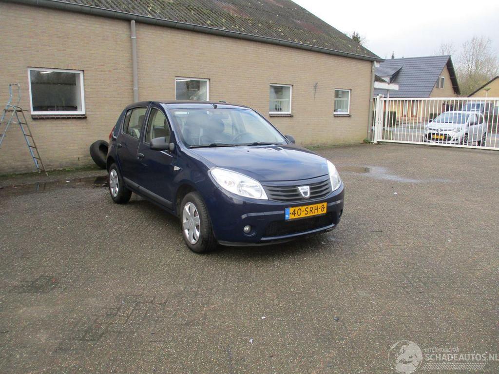 Dacia Sandero 1.2 Aniversare (bj 2011), Auto diversen, Schadeauto's, Dacia, Blauw, Handgeschakeld, 1149 cc