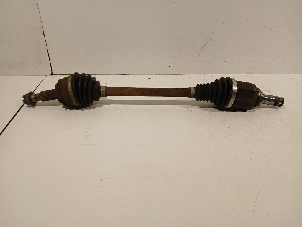 Aandrijfas links voor Renault Kangoo, Onderdelen@venauto.nl, Van der Ven Autorecycling B.V., Gebruikt, Ettenseweg 76, 4706 PB Roosendaal, The Netherlands