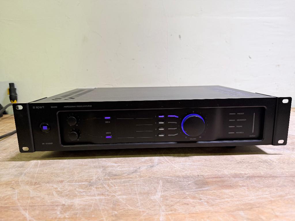 Apart Audio / BIAMP MA240 Mixing Amplifier versterker, Muziek en Instrumenten, Mengpanelen, Zo goed als nieuw, Minder dan 5 kanalen