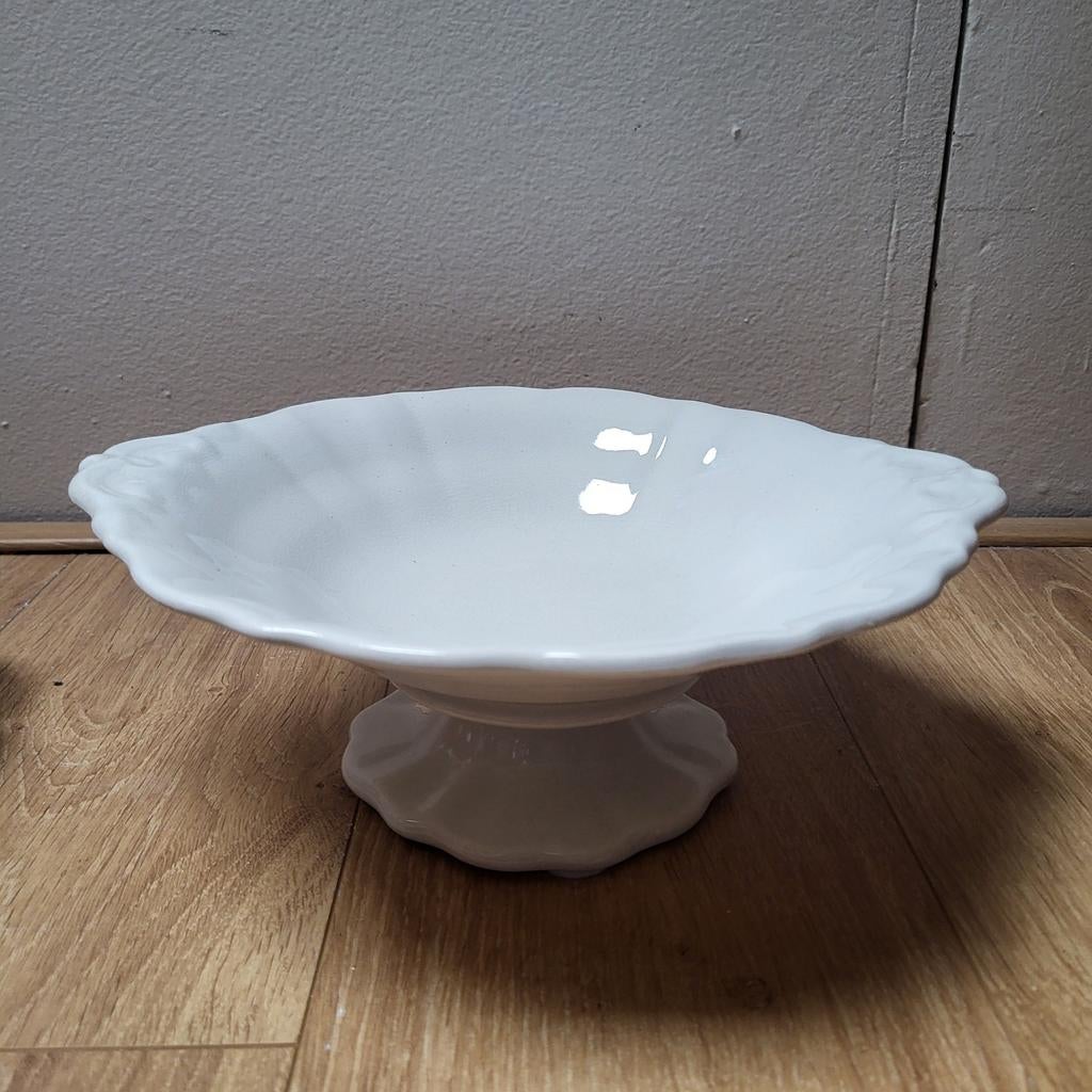 Petrus Regout schaal op voet, Ophalen