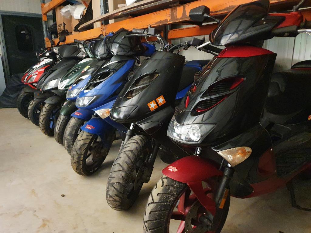 Aprilia SR50 Frame Minarelli Horizontaal + Geel kenteken SR, Ophalen of Verzenden, Zo goed als nieuw, Frame, Aprilia