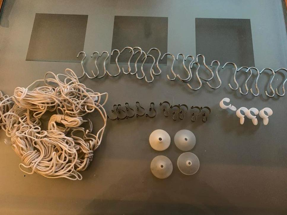 Diverse tent accessoires - Haringen, touwen, clips, Ophalen of Verzenden, Gebruikt