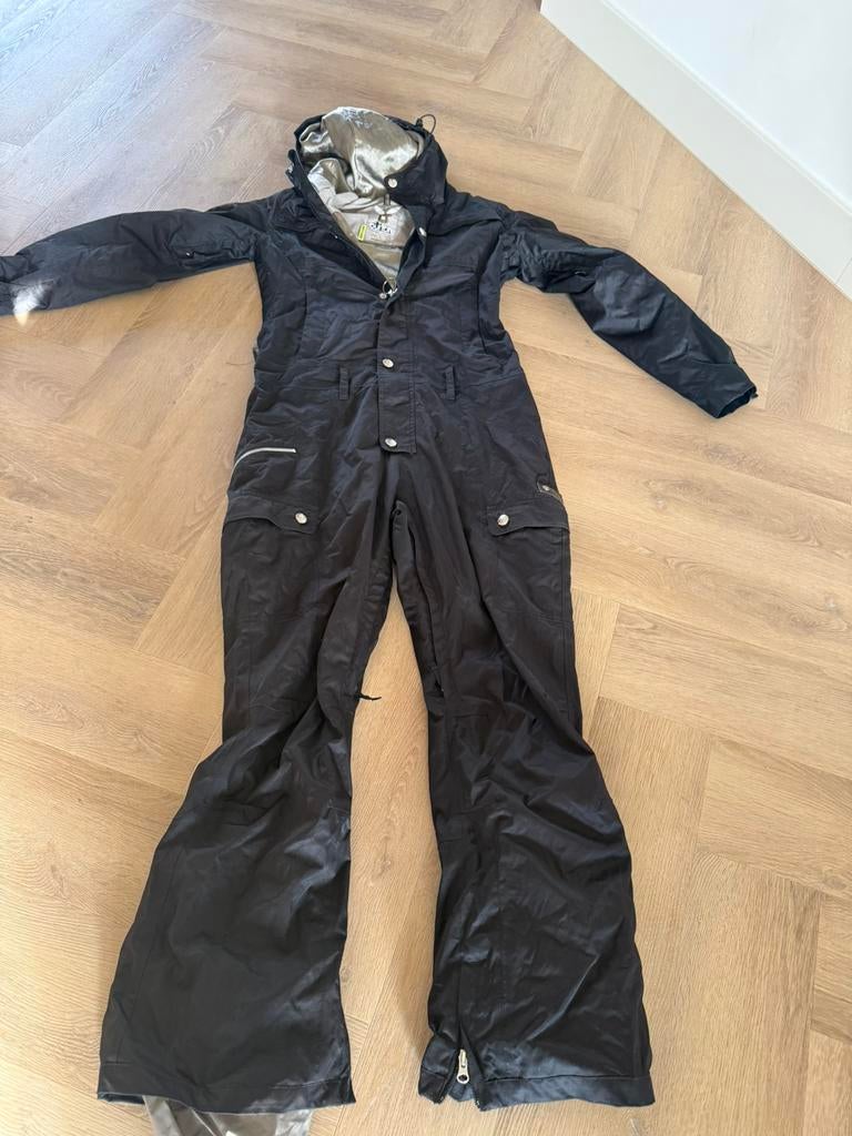 Burton staat maat m maar is echt een L, Ophalen of Verzenden, Zo goed als nieuw, Jack