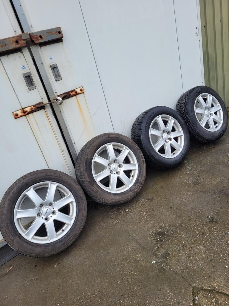 vw transporter t5 t6 allseason met velgen 17 inch, Auto-onderdelen, Banden en Velgen, Ophalen, 17 inch, 235 mm, All Season