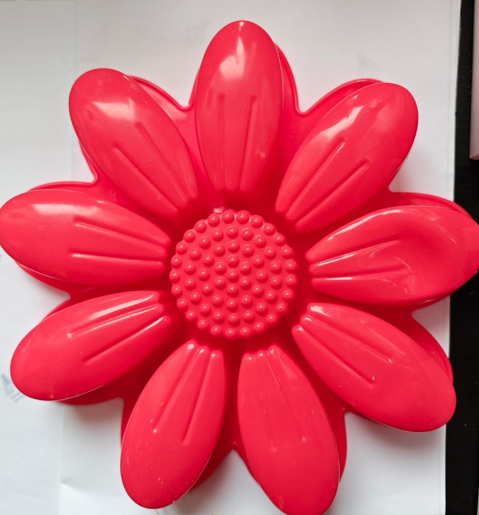 Siliconen bloem bakvorm van 35 cm nieuw, Ophalen of Verzenden, Nieuw, Taarten, Bakvorm