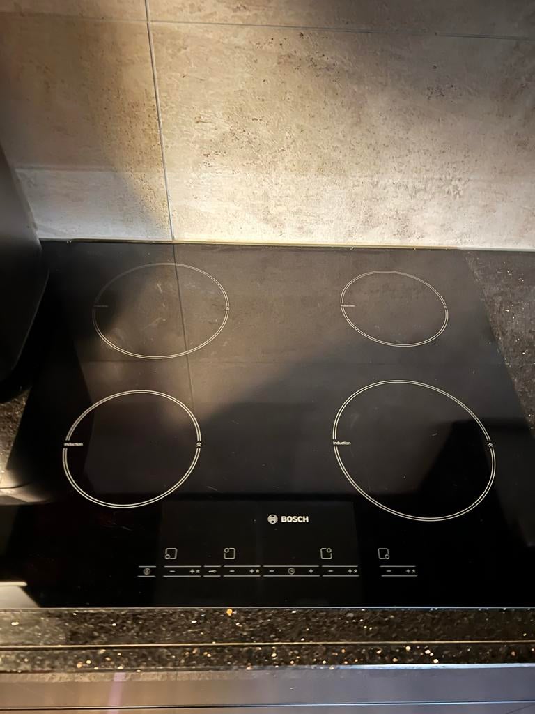 Bosch Inductie Kookplaat - 59x52 cm, Gebruikt, Inbouw, Inductie, 4 kookzones