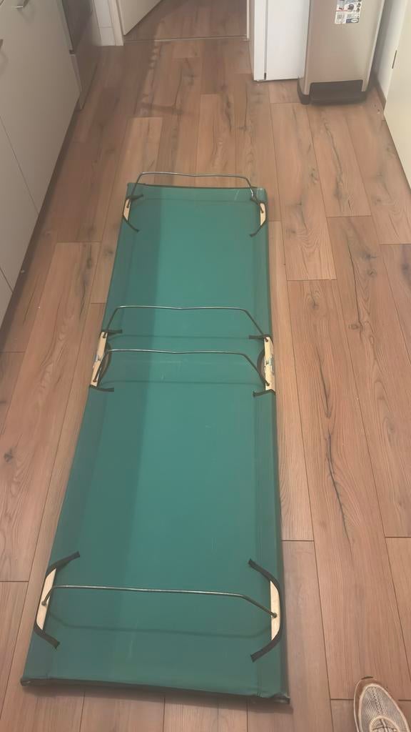 Byer of maine veld bed - licht en makkelijk opvouwbaar, Ophalen of Verzenden, Gebruikt, 1-persoons