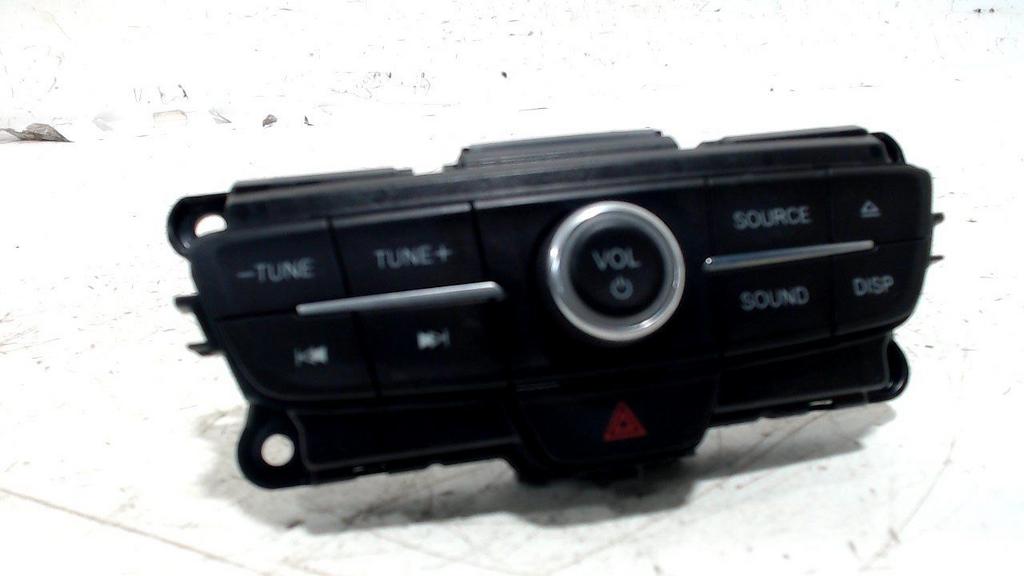 Radio bediening Ford Focus, Auto diversen, Autoradio's, Ophalen of Verzenden, Van der Ven Autorecycling B.V., Onderdelen@venauto.nl