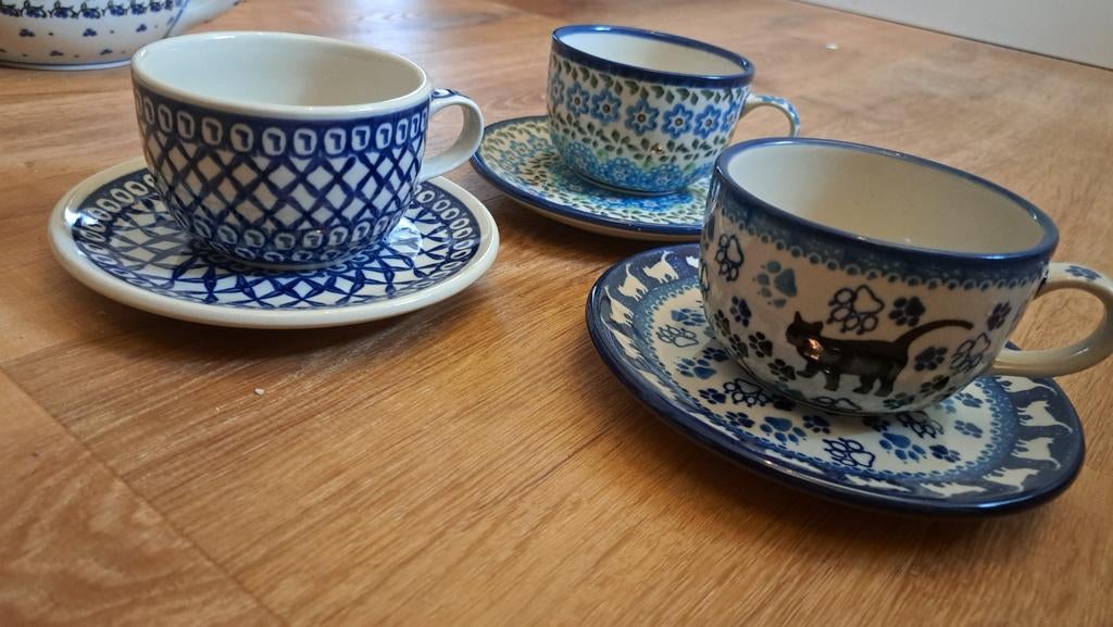 Bunzlau kop en schotels, Ophalen of Verzenden, Zo goed als nieuw, Overige stijlen, Kop(pen) en/of Schotel(s)