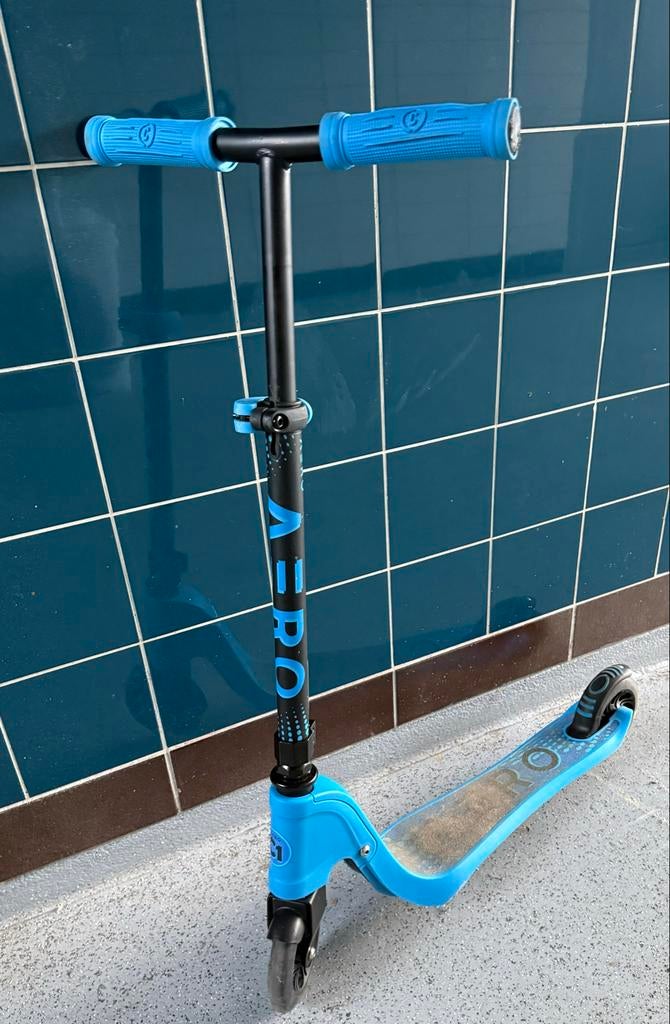 Aero Step - met licht in de wielen, Fietsen en Brommers, Steps, Ophalen, Gebruikt, Gewone step