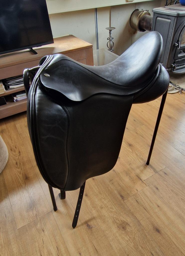 18 inch Fryso Challenche XW  en Kiefer veelzdh, Dieren en Toebehoren, Paarden en Pony's | Zadels, Ophalen of Verzenden, Gebruikt