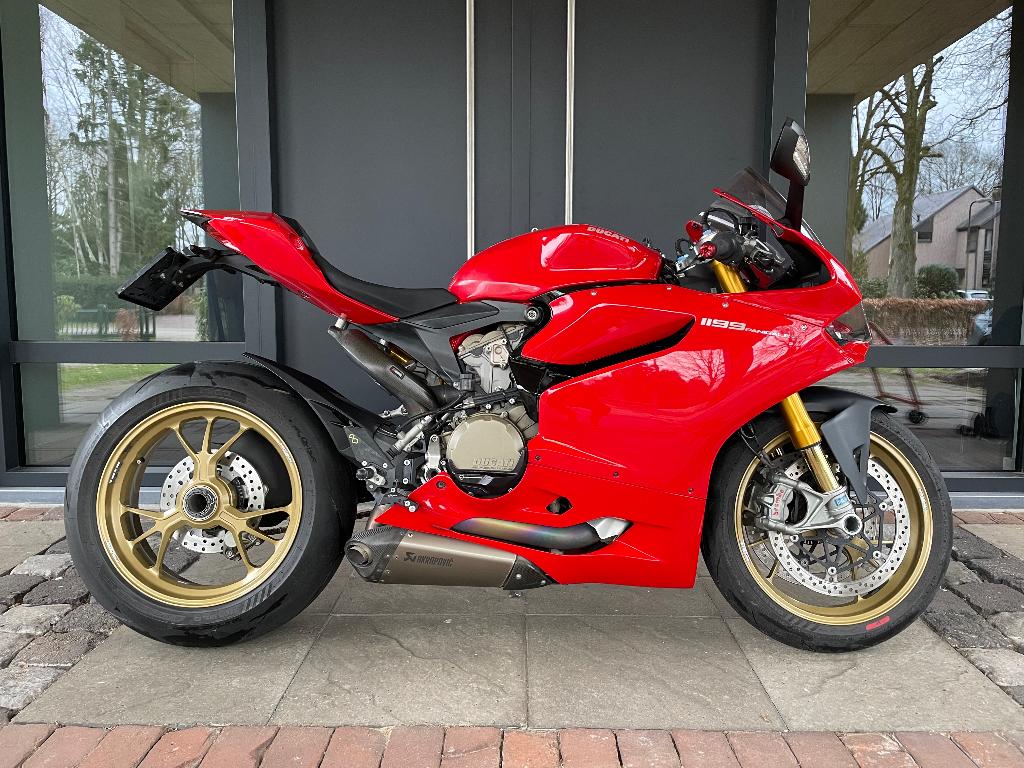 Ducati Panigale 1199 S Orig NL Akrapovic, Motoren, Motoren | Ducati, Particulier, Super Sport, meer dan 35 kW, 2 cilinders, Motorrijbewijs A