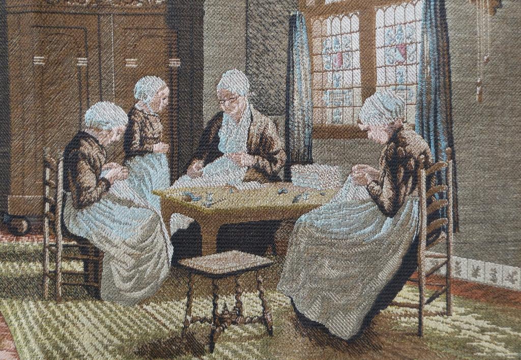 Een gobelin wandkleed met een huiskamer tafereel, Antiek en Kunst, Antiek | Kleden en Textiel, Ophalen of Verzenden