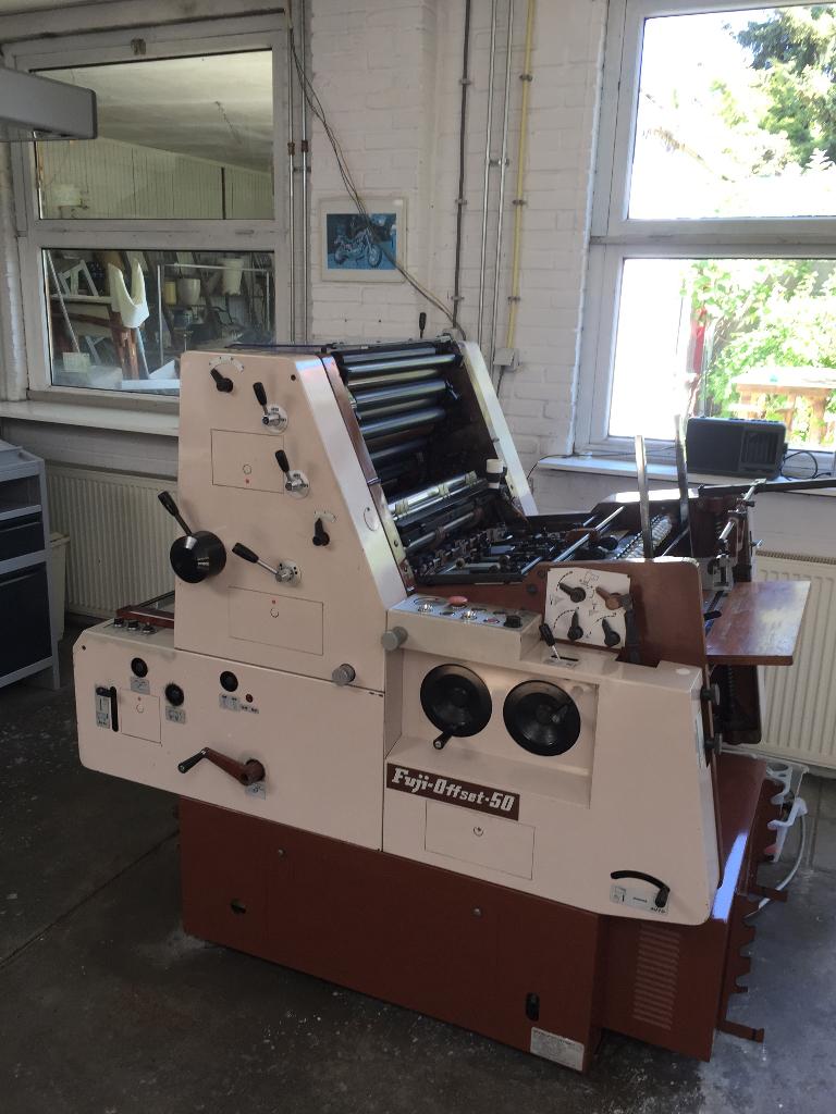 FUJI 50 Offsetpers, Ophalen