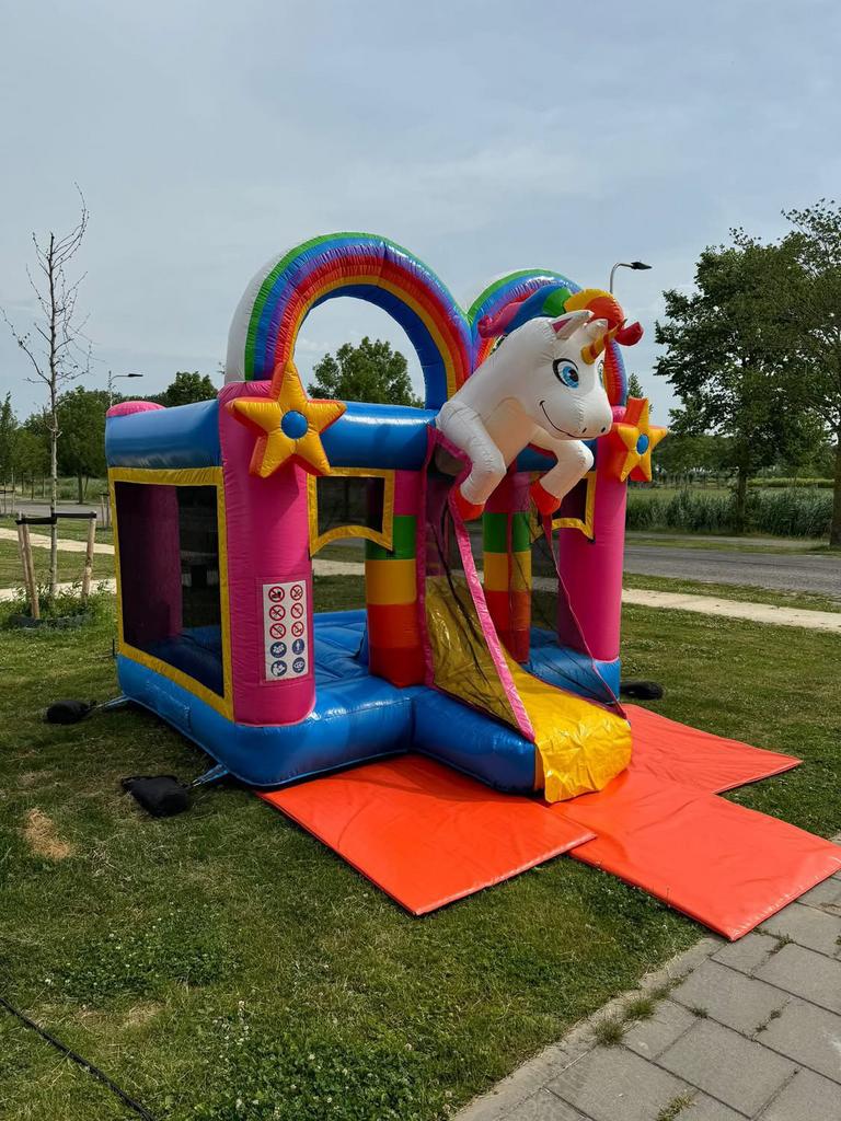 Te Huur : Mini bounce Unicorn     Incl : op / afbouw, Ophalen, Zo goed als nieuw, Overige