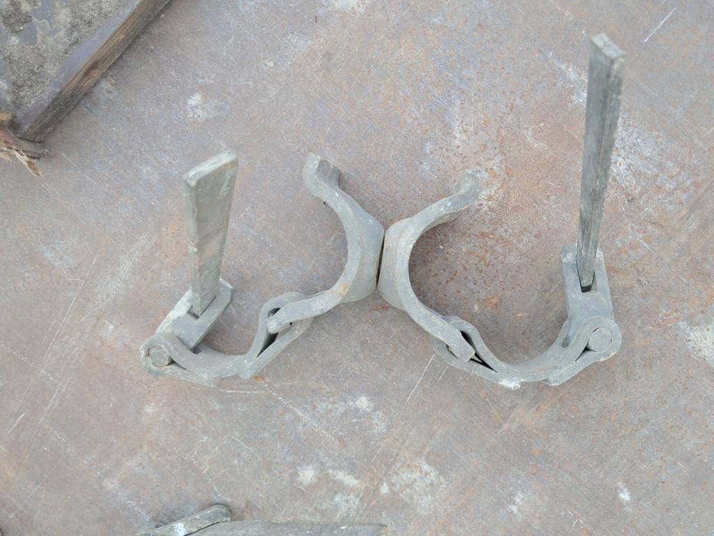 Draaiklem steigerklem, Doe-het-zelf en Verbouw, Steigers, Ophalen, Gebruikt, Overige typen, Minder dan 2 meter