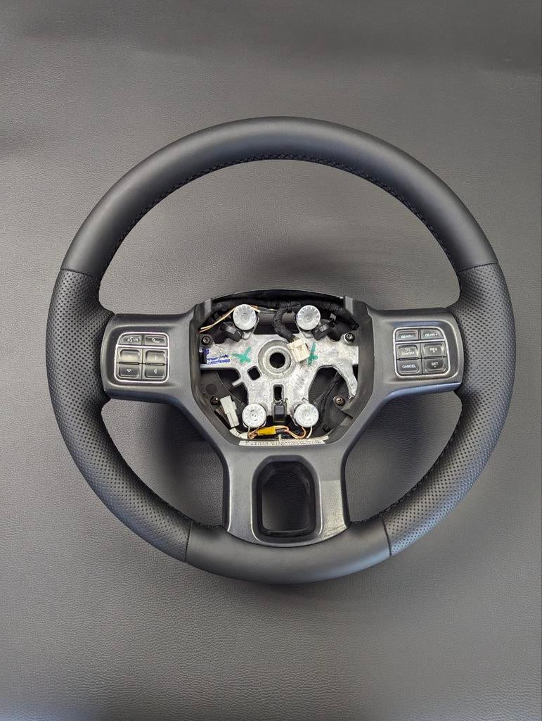 Stuurwiel Stuur Dodge RAM 1500 NIEUW LEDER Verwarming, Nieuw, Ophalen of Verzenden, Dodge