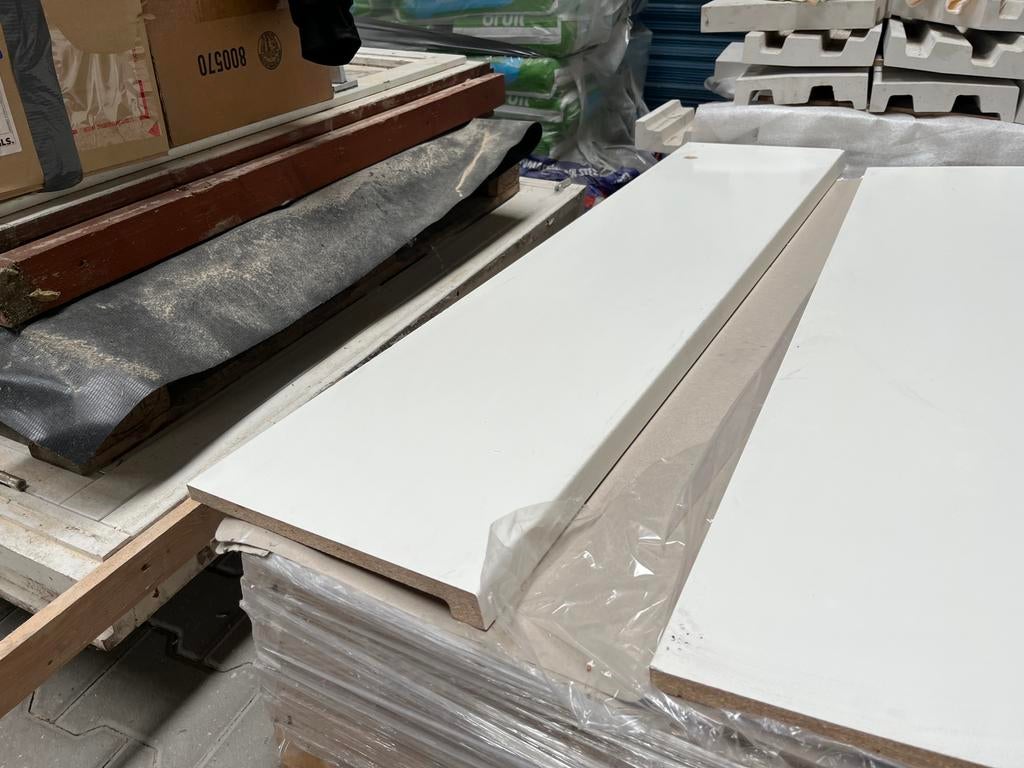 Werzalit vensterbanken, Doe-het-zelf en Verbouw, Platen en Panelen, Zo goed als nieuw, Overige materialen, 20 tot 50 mm, Ophalen