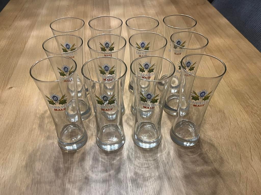 Complete set van 12 originele Bavaria bierglazen, Ophalen of Verzenden, Zo goed als nieuw, Bierglas