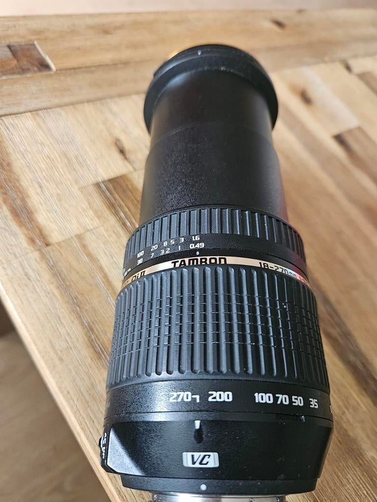 Tamron 18-270mm Lens - Perfecte Allrounder, Ophalen of Verzenden, Gebruikt, Telelens, Zoom