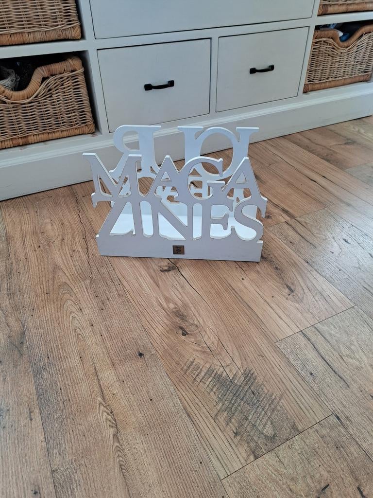 Riviera Maison Magazine holder, Ophalen, Zo goed als nieuw