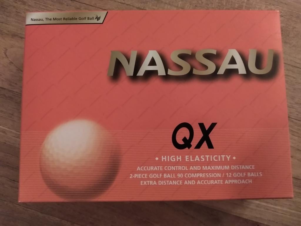 9 golfballen, wit, Nassau, Ophalen of Verzenden, Nieuw, Bal(len), Overige merken