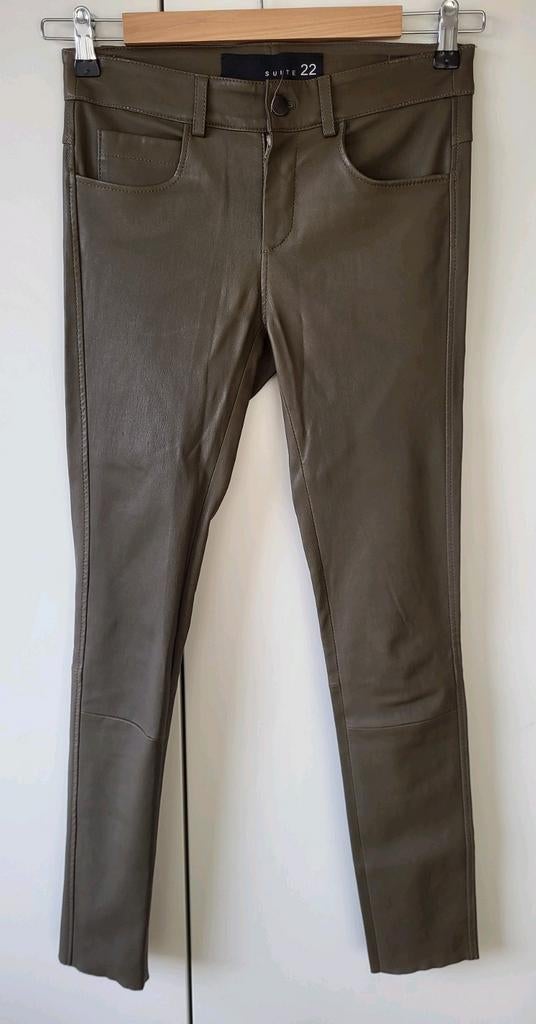 Nieuwe Suite 22 leren broek maat 34/36, Nieuw, Ophalen of Verzenden, Maje Sandro Iro, Maat 34 (XS) of kleiner