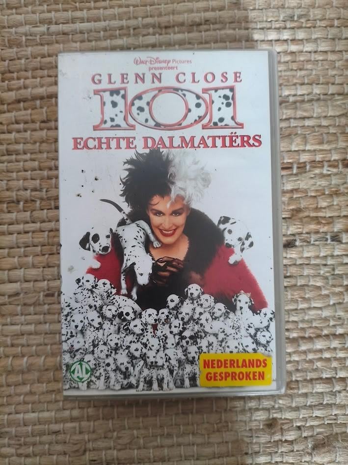101 Echte dalmatiërs VHS band, Alle leeftijden, Ophalen of Verzenden, Gebruikt