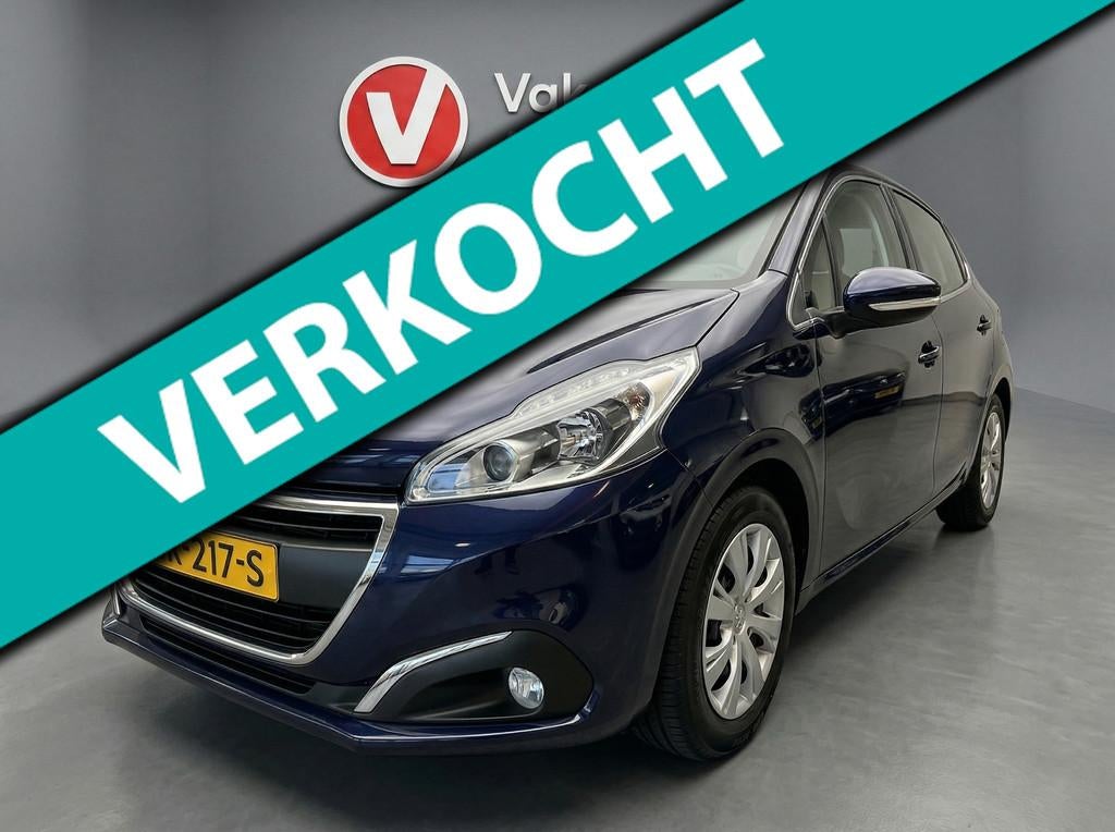 Peugeot 208 1.2 PureTech Blue Lion / Parkeersensoren / Navi, Voorwielaandrijving, Stof, Gebruikt, 1199 cc