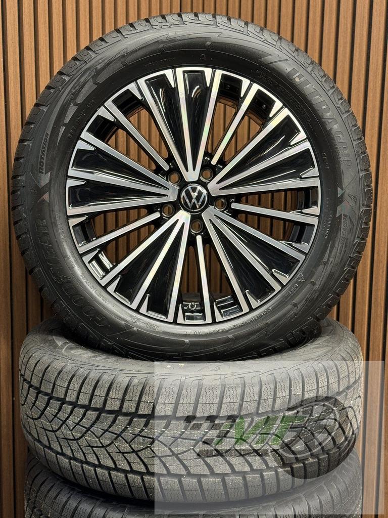 18" Vw Tiguan Tayron RLine NAPOLI All Season 235 55 BTW OEM, Auto-onderdelen, Banden en Velgen, 18 inch, -, -, Banden en Velgen