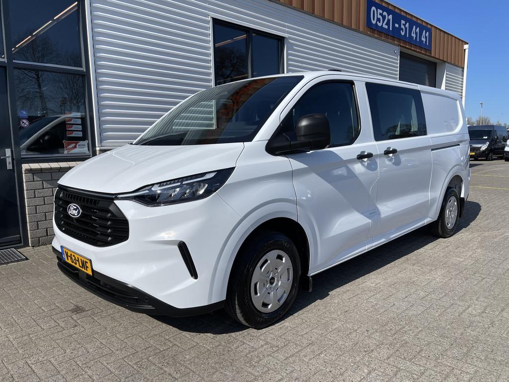 Ford Transit Custom 320 2.0 TDCI L2H1 Trend DC 5 persoons /, Auto's, Bestelauto's, Voorwielaandrijving, 1995 cc, 4 cilinders, 2500 kg