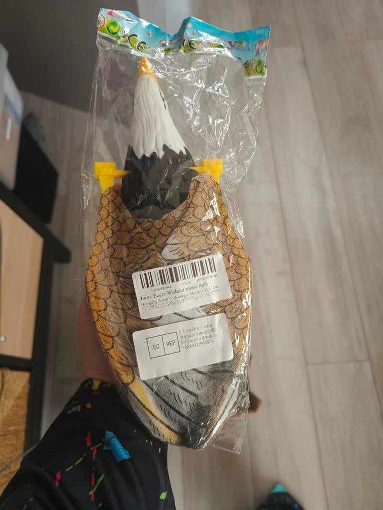 Adelaar speelgoed, Ophalen