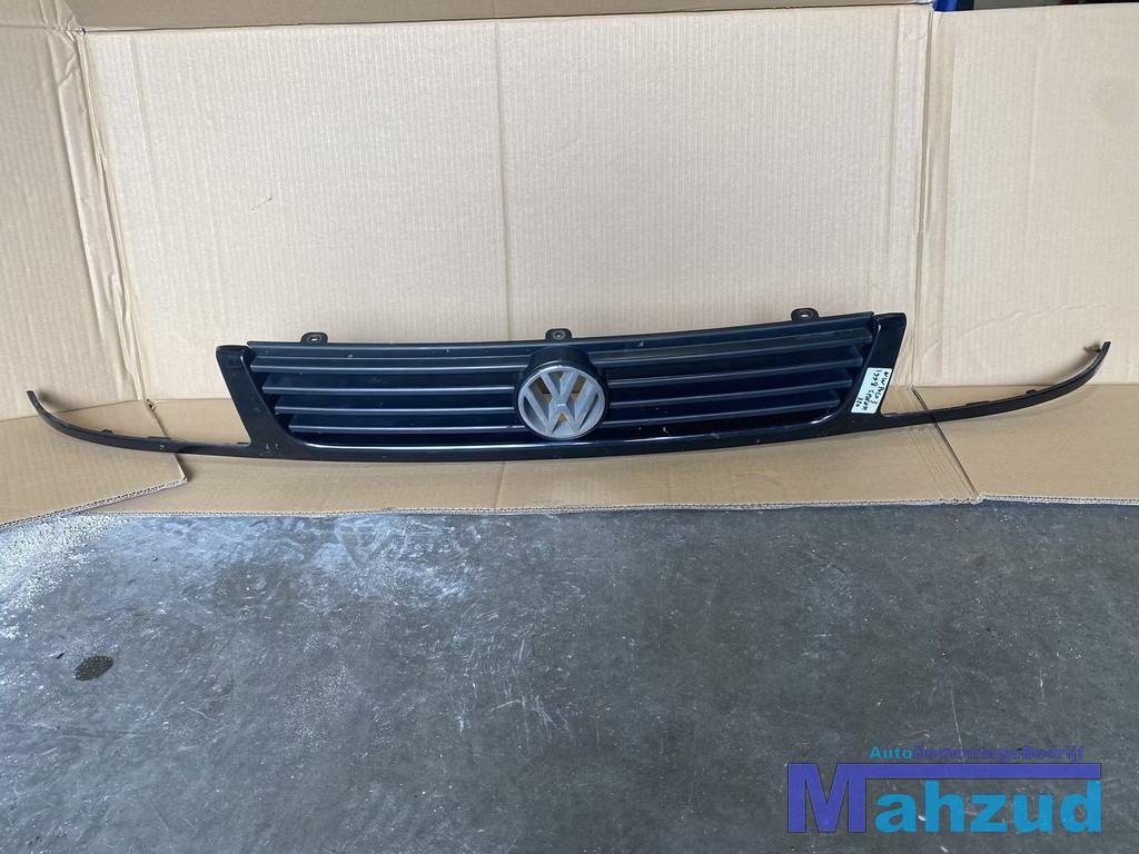 VW POLO 3 6V2 6N zwart grille, Gebruikt, Volkswagen, Volkswagen AG, Berliner Ring 2
38440  Wolfsburg, DE